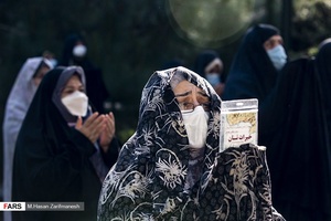  اقامه نماز عید سعید فطر 1400 در دانشگاه تهران
