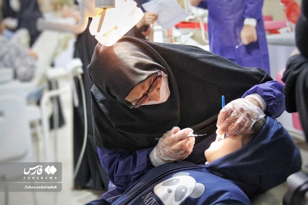 خدمت جهادی دندانپزشکان قمی به نیازمندان