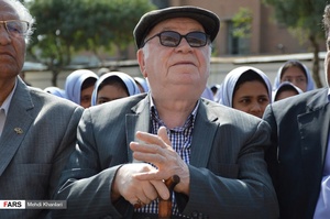 مهر نیک اندیشان مدرسه ساز با ماه مهر آمیخته شد