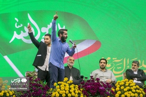 جشن میلاد پیامبر (ص) در میدان ولیعصر(عج)