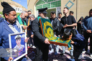 کاروان زیر سایه خورشید در بجنورد