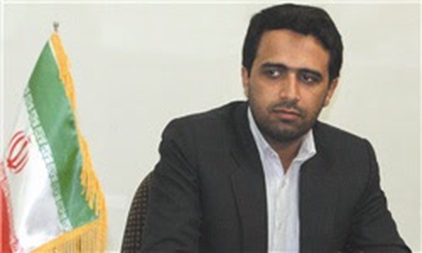 امین مقومی