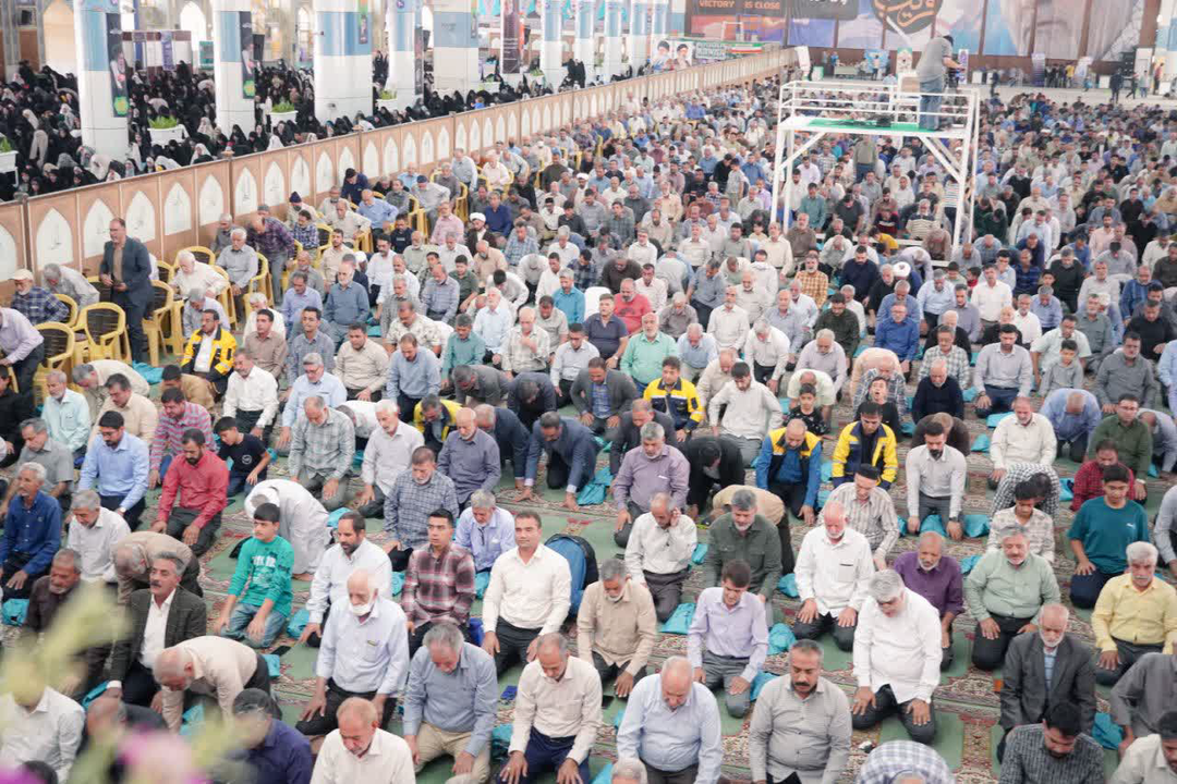 هشدار صریح امام جمعه کرمان به رئیس جمهور متوهم آمریکا