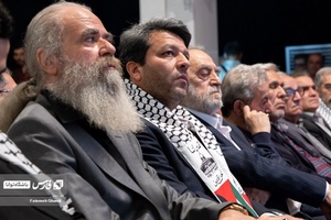 محمد خزاعی رئیس سازمان سینمایی  در گردهمایی هنرمندان از حمایت مردم  مظلوم فلسطین