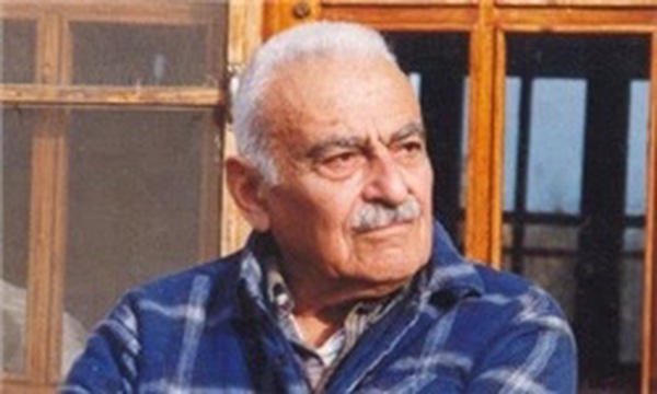 منوچهر ستوده