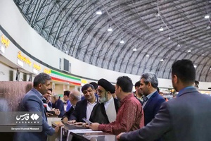 دیدار نوروزی امام جمعه تبریز با کارکنان دستگاه های خدمت رسان در تعطیلات نوروزی