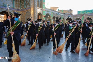 آیین جاروکشی حرم حضرت معصومه(س)