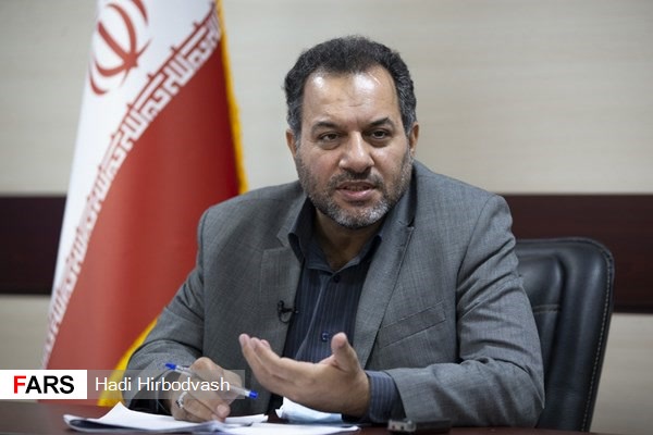  امیرحسین بانکی پور رئیس کمسیون مشترک رسیدگی به قانون جوانی جمعیت و نماینده مجلس ، شهر اصفهان 