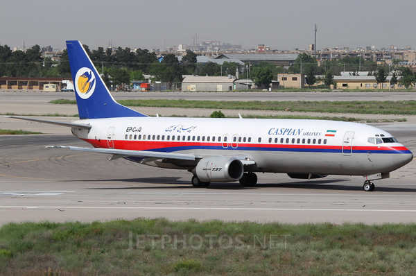 هواپیمای کاسپین 737