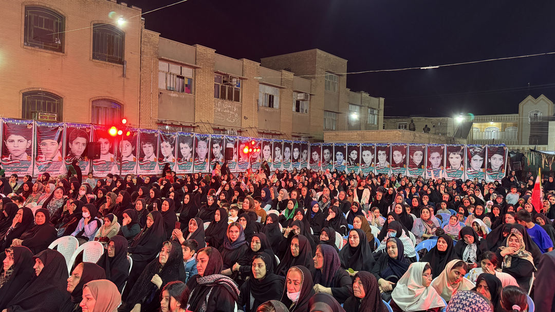 برگزاری چهل و سومین یادواره ۷۴ لاله گلگون کفن مدرسه شهید پیروز بهبهان