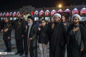 لاله گردانی خدام حرم شاهچراغ(ع)