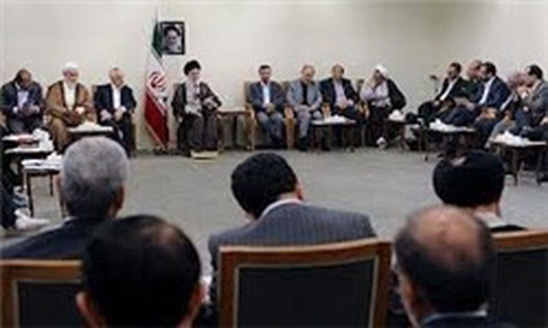 دیدار رهبری با هیئت دولت