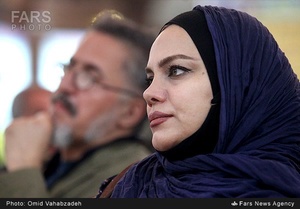 نرگس آبیار