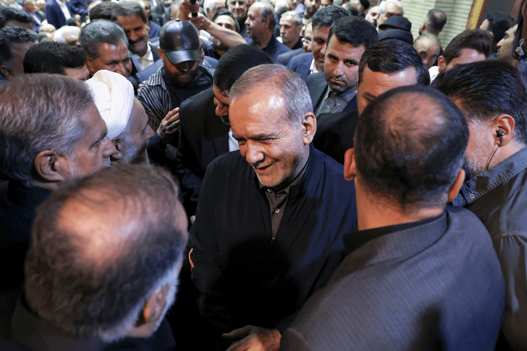 گزارش تصویری مراسم یادبود مرحوم احمد ناطق نوری