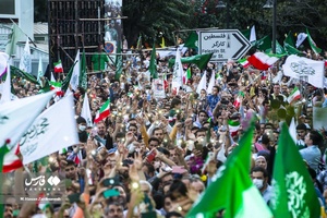 جشن میلاد پیامبر (ص) در میدان ولیعصر(عج)