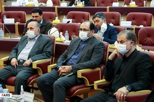  نشست وزیر دفاع و پشتیبانی نیروهای مسلح با اعضای کمیسیون امنیت ملی و سیاست خارجی مجلس شورای اسلامی با حضور مدیران عامل سازمان های تابعه وزارت دفاع در سازمان صنایع دفاع