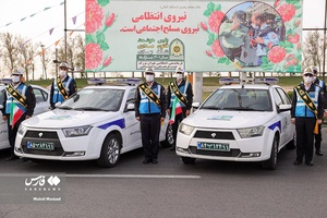رزمایش اقتدار نوروزی پلیس در میدان آزادی تهران