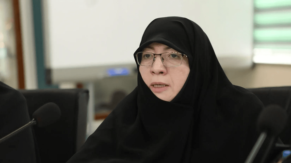 جنگ که به خانه رسید؛ مادرها هم رزمنده شدند