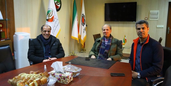 خسروی وفا ساعی