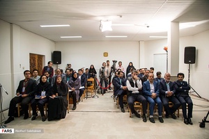 نشست خبری رئیس‌جمهور با اصحاب رسانه در یزد