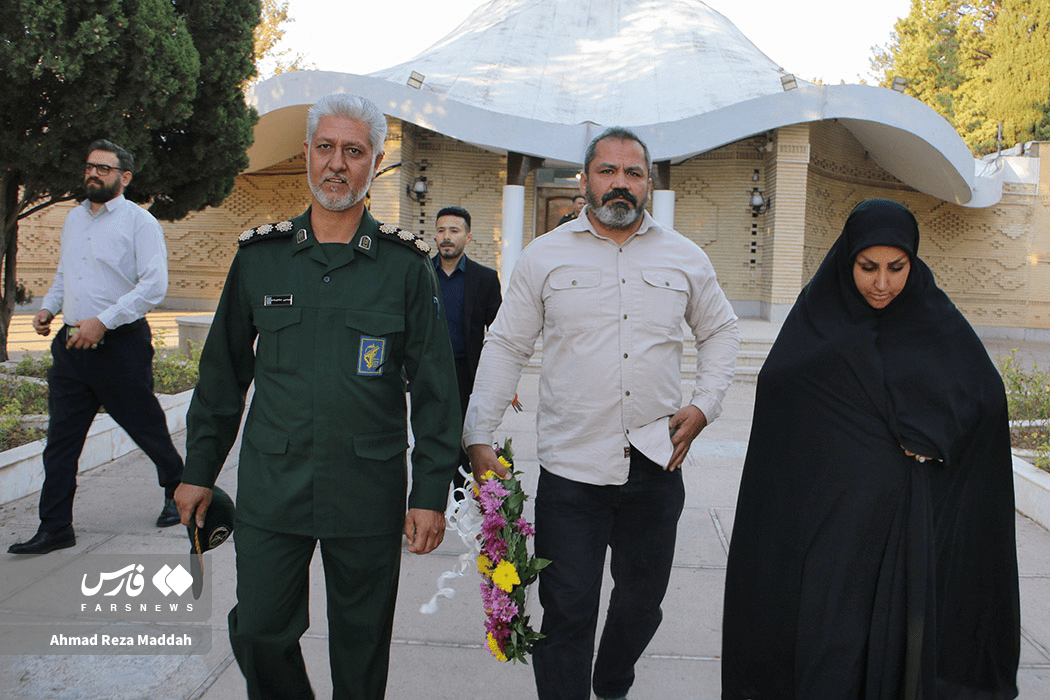 استقبال کاکو شیرازی‌ها از غلامرضا فرخی؛ قهرمان کشتی فرنگی جهان