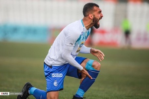 گزارش تصویری از نیمه اول دیدار پیکان و استقلال با گلزنی تبریزی