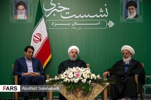 نشست خبری رئیس‌جمهور با اصحاب رسانه در یزد