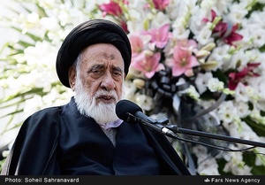 سخنرانی حجت‌الاسلام سید مهدی طباطبایی در مراسم نخستین دیدار خانواده سرگرد شهید مجتبی صادقی با مزار او پس از 33 سال 