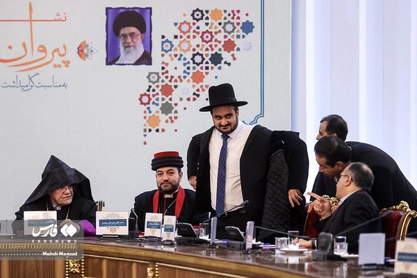 نشست پیروان ادیان توحیدی با رئیس جمهور 