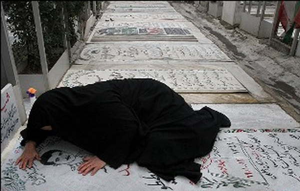 مادر شهید«غلامعلی عنانات» به فرزندش شهیدش پیوست