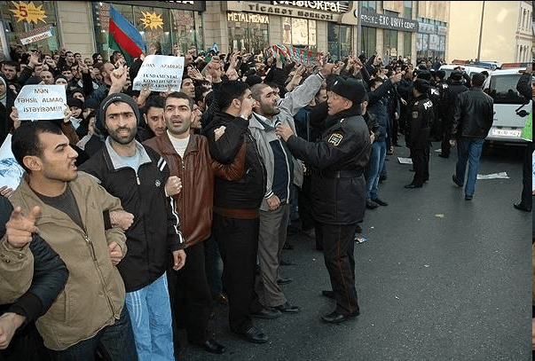کارنامه پربار دولت الهام علی‌اف در اسلام‌ستیزی