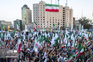 جشن میلاد پیامبر (ص) در میدان ولیعصر(عج)