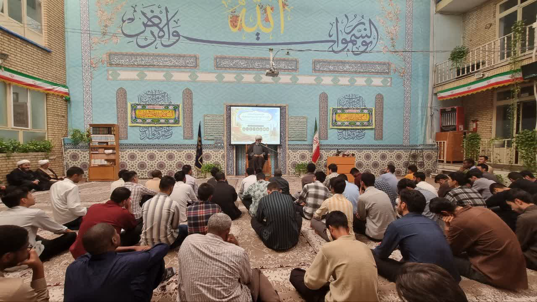 لزوم تلاش مضاعف طلاب و مبلغین بین‌الملل در ترویج فرهنگ وقف و معارف اسلامی
