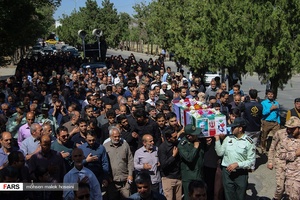 تشییع پیکر پاک و مطهر شهید محمد رضا بیات  در خمین
