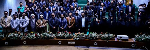 تصویر سربرگ نمایه‌ی ‌امیرمهدی مقیمی پور‌