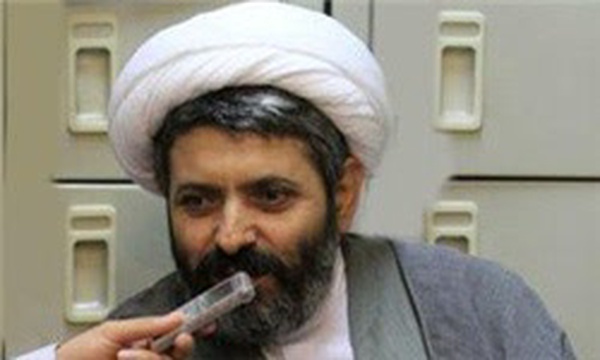 گلزاده، مدیرکل اطلاع رسانی تبلیغ نوین دفتر تبلیغات
