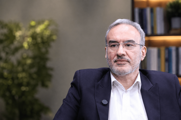 خبرنگار را نمی‌توان با یک روز تقدیر به رسمیت شناخت