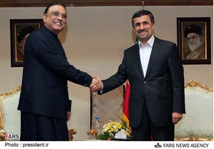 دیدار رییس جمهور پاکستان با محمود احمدی نژاد