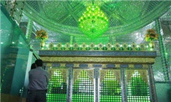 بقعه خواهر امام رضا (ع) رشت