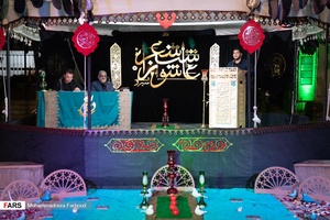 شعر خوانی علی صادقی از جهرم در سی و ششمین شب شعر عاشورایی / آستان مقدس حضرت علی ابن حمزه (ع) شیراز 