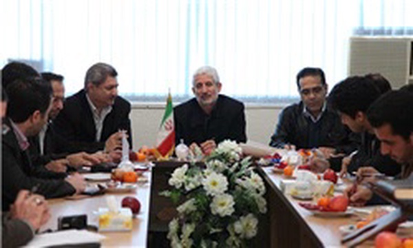 نشست فرماندار آستانه‌اشرفیه با اعضای کمیته اطلاع رسانی دهه فجر گیلان