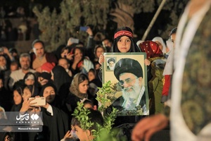 جشن میلاد کریم اهل بیت و همخوانی سرود سلام فرمانده ۲