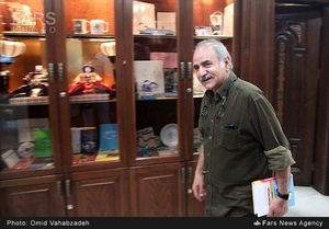 پرویز پرستویی