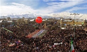 راهپیمایی یوم الله 22 بهمن در همدان