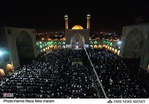 مراسم احیای شب بیست و یکم ماه مبارک رمضان در مسجد جامع اصفهان