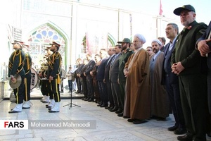 ادای احترام مدیران سمنان به آستان مقدس امام‌زاده یحیی (ع)