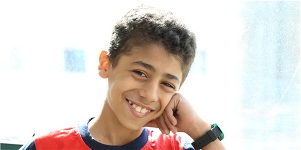 محک