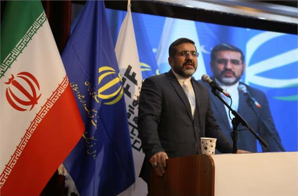 وزیر فرهنگ- تبریز