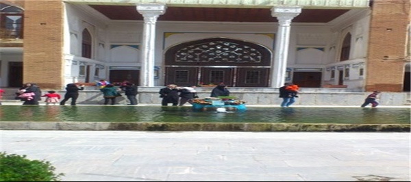 خانه کرد