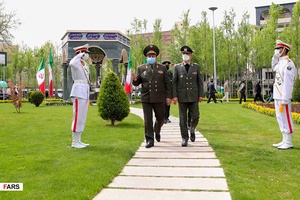 دیدار سپهبد «شیرعلی میرزا» وزیر دفاع تاجیکستان با امیر سرتیپ حاتمی 